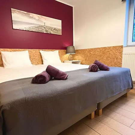 Apartament Srodmiescie 40m2 Bezplatny Parking Pralka Suszarka Wifi Hulajnogi Apartmán *
