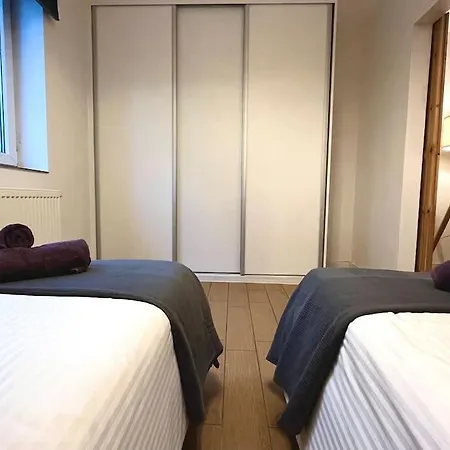 Apartament Srodmiescie 40m2 Bezplatny Parking Pralka Suszarka Wifi Hulajnogi